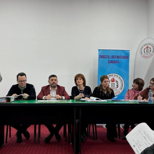 Prefectura Dâmbovița, întâlnire de lucru cu UAT-urile implicate în proiectul destinat comunităților rurale vulnerabile