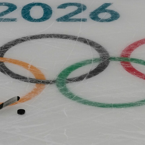 Partida echipei feminine de hochei din Finlanda împotriva Canadei amânată din cauza unui virus stomacal