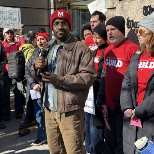 Angajații concediați de Washington Post protestează în fața sediului din DC după tăieri masive