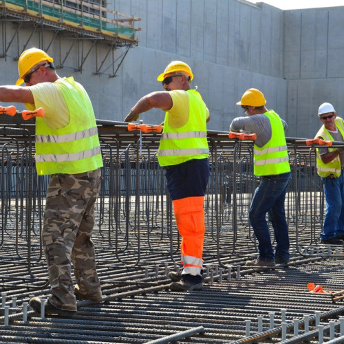 Cornell’s Floor SRL dă în judecată Primăria Botoșani pentru o imputație financiară