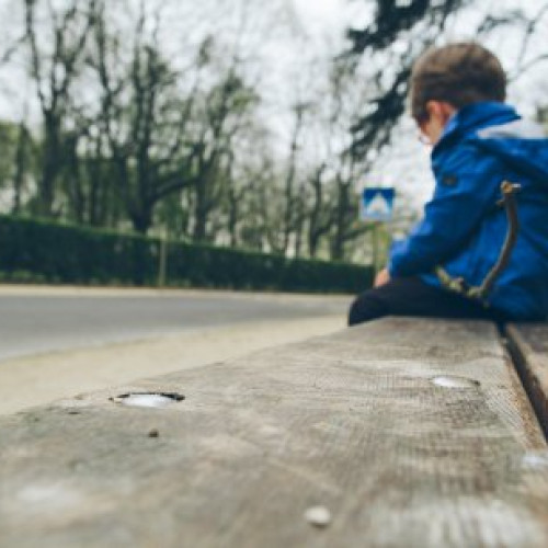 Peste 270 de copii descoperiți fără supraveghere parentală în 2026