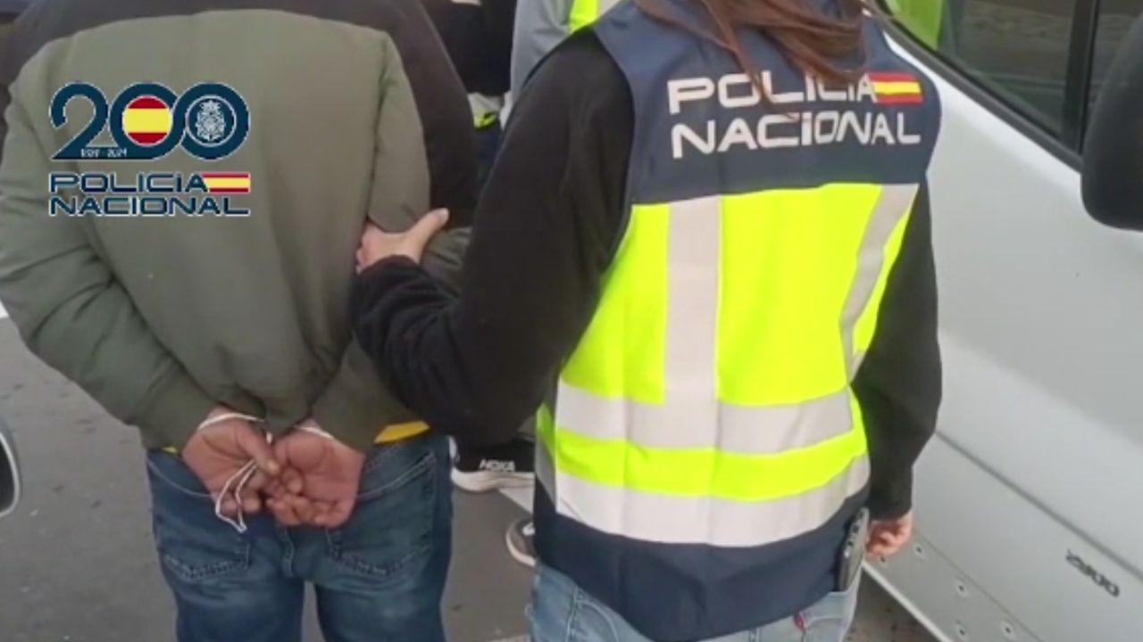 Autoritățile spaniole destramă o rețea de trafic de români din județul Gorj