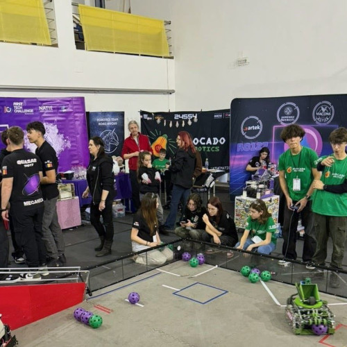 Competiția de robotică „Royal Stars League Meet” debutează la Botoșani