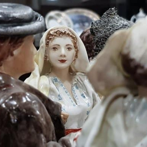 UE majorează tarifele la importurile de ceramică din China