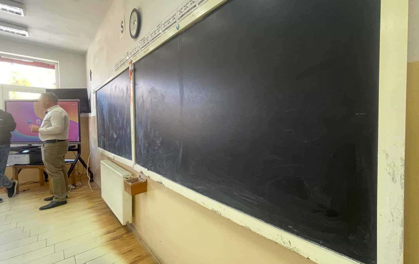 Consultările pentru noua lege a salarizării în Educație, programate în martie 2026