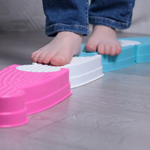 Fetele cu autism, diagnosticate mai rar și mai târziu decât băieții, arată un studiu suedez