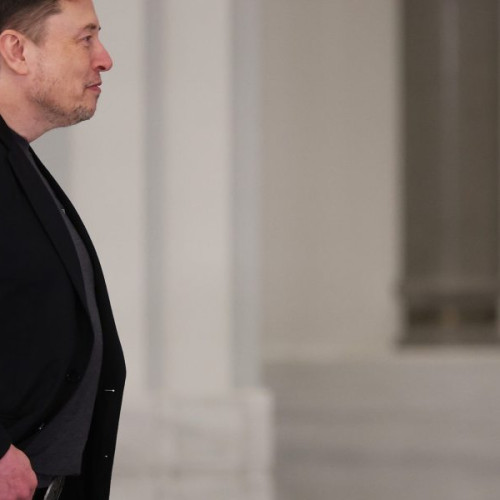 Elon Musk avertizează că SUA va "falimenta 1,000%" fără AI și robotică