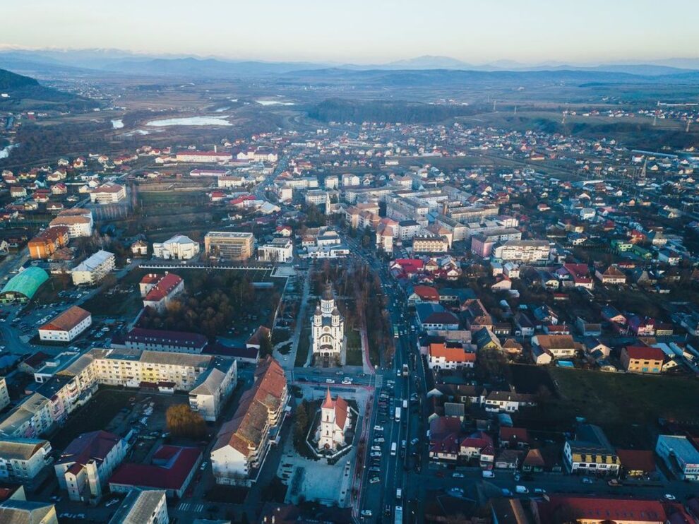 174 de loturi de teren din zona Podirei vor fi concesionate pentru locuințe