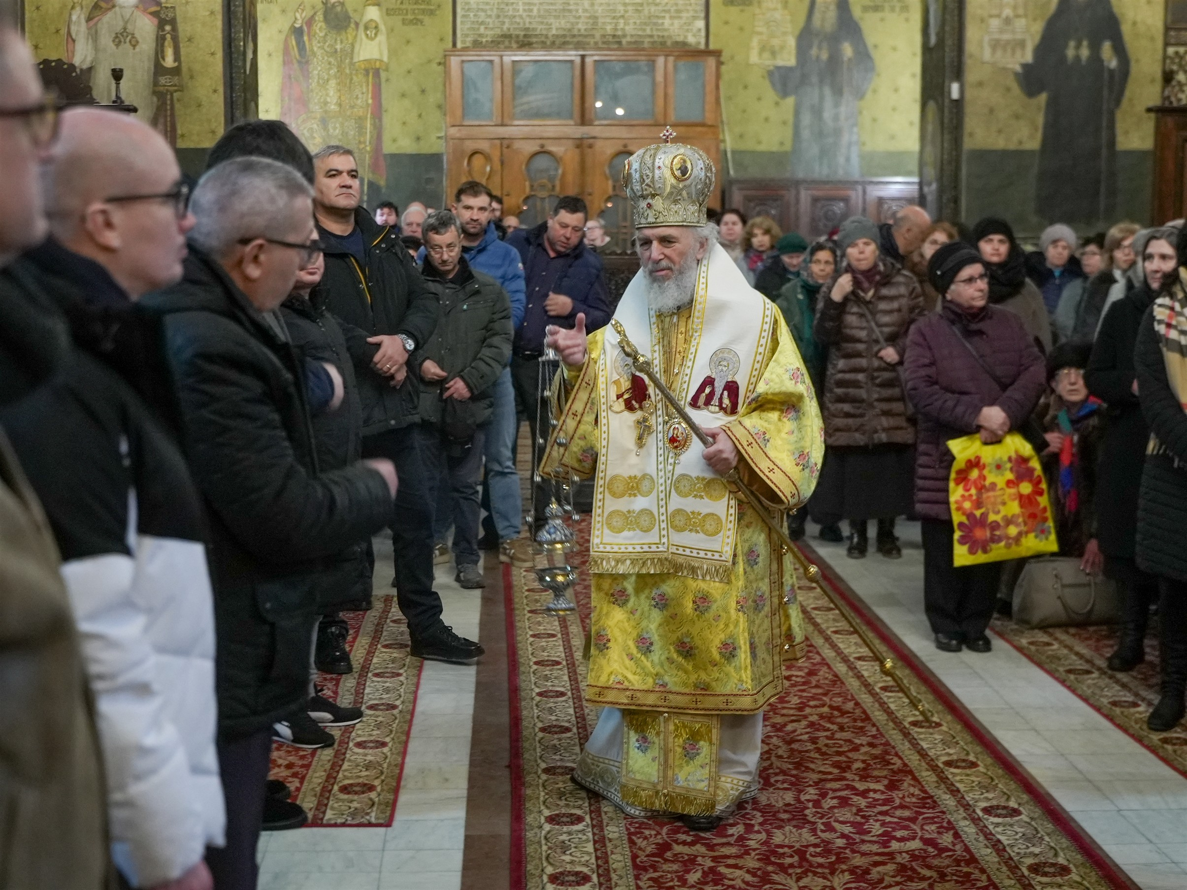 Arhiepiscopul Casian oficiază Sfânta Liturghie în Galați