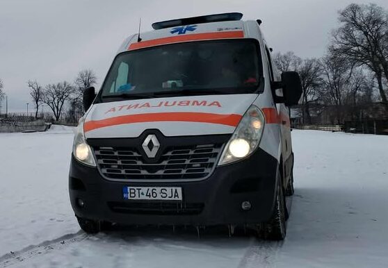 Tragedie în Dorohoi: O femeie s-a aruncat de la etajul IV