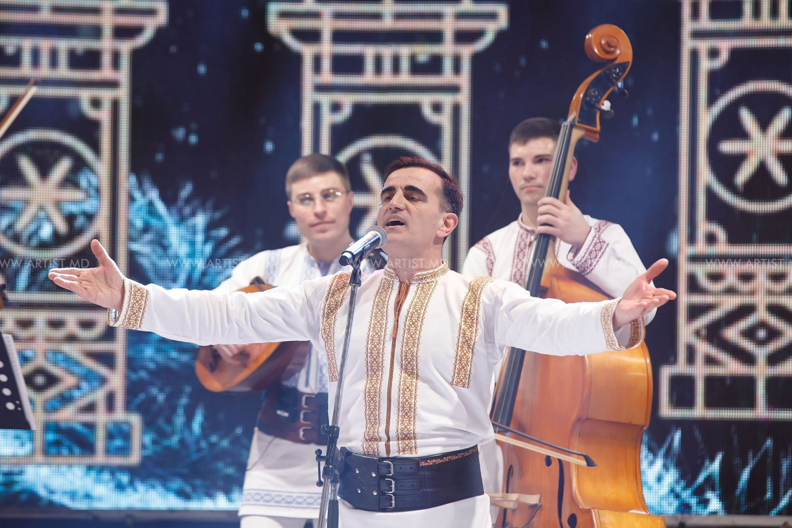 Botoșănenii sunt invitați la un spectacol special de Ziua Îndrăgostiților