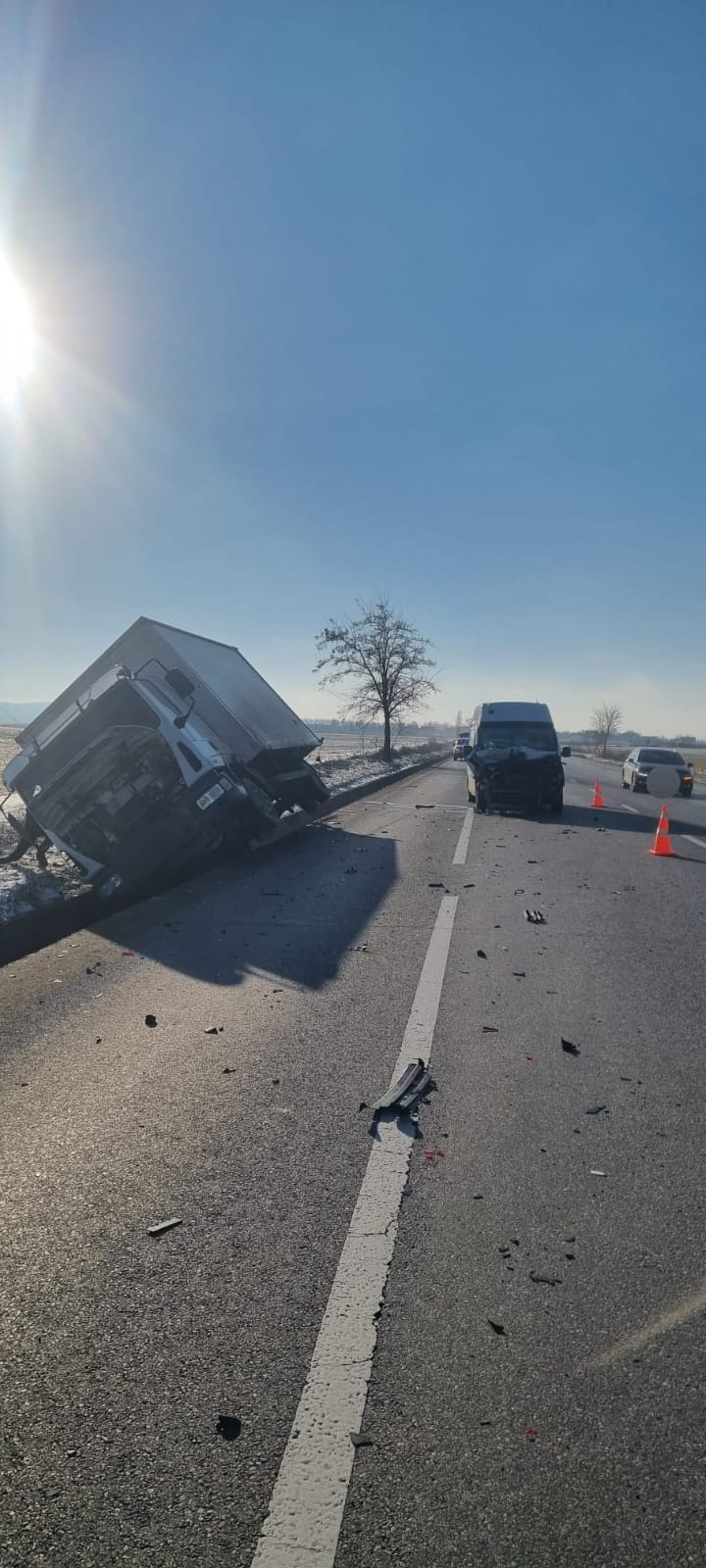 Accident grav la Săbăoani: un bărbat transportat la spital