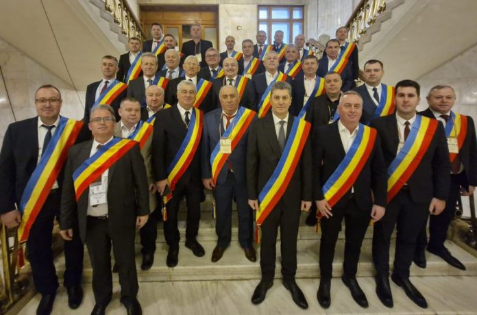 Primarii din Vrancea solicită deblocarea proiectelor, la Adunarea Generală a Comunelor