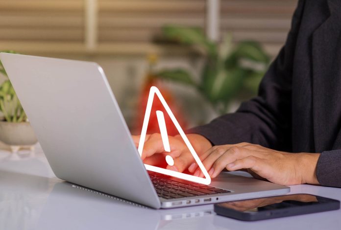 Greșelile frecvente în mediul online: cum să te protejezi