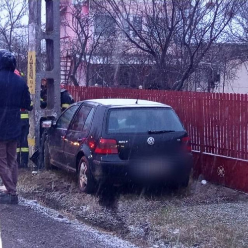 Accident rutier în Șuța Seacă: Tânăr de 19 ani implicat