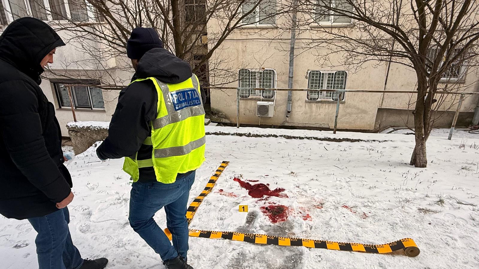 Femeie din Botoșani moare după o cădere de la etajul IV