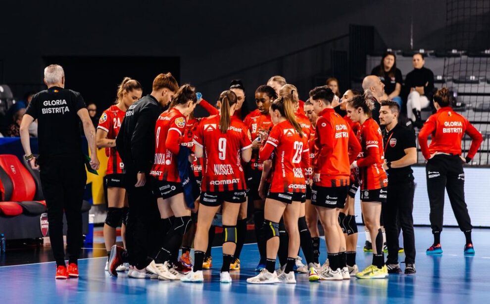 Meci important între Gloria Bistrița și CSM Slatina, în direct pe Pro Arena