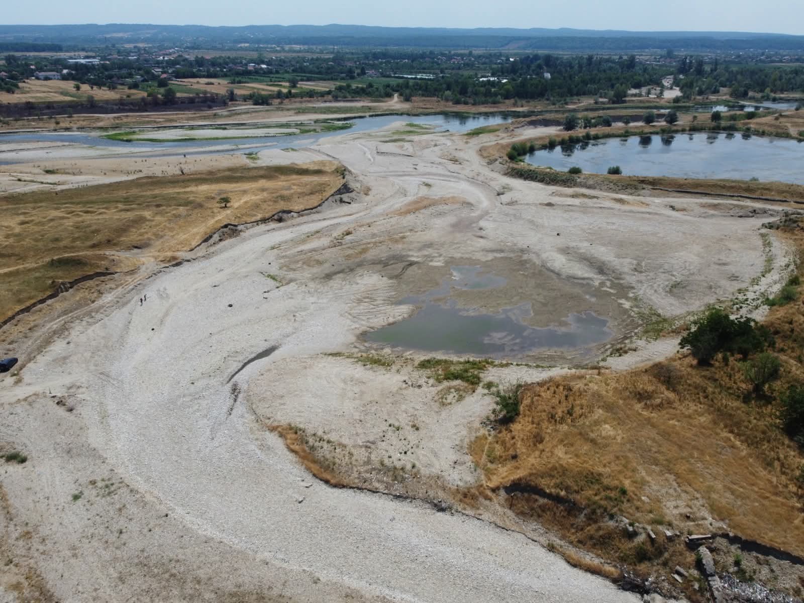 Scandal major în Gorj: Dosar penal pentru balastierele S.C. Optimus SRL