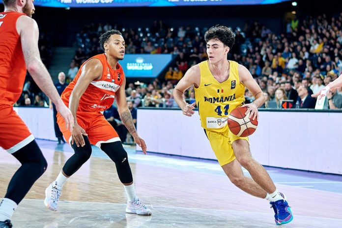 Codruț Dinu, convocat din nou la echipa națională de baschet a României