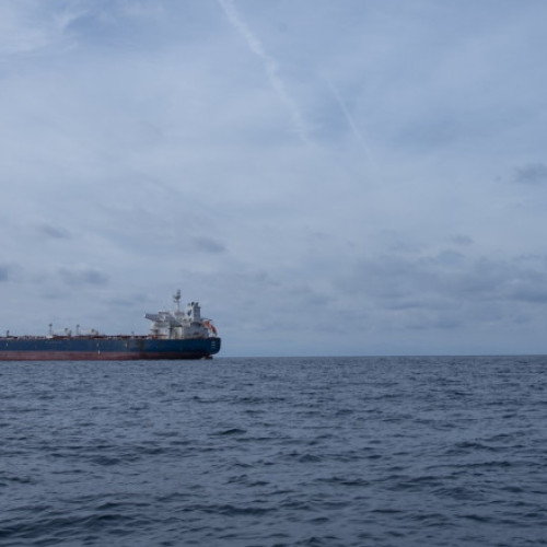 Grecia și Malta contestă propunerea UE privind interdicția la petrolul rusesc