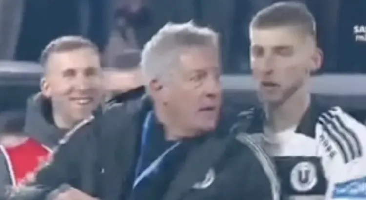 Universitatea Cluj îl sancționează pe antrenorul Cristiano Bergodi după incidentul cu CFR Cluj