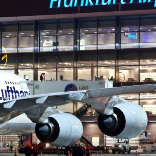 Greva Personalului de Securitate de la Aeroportul Frankfurt pe Main a Blocat Toate Avioanele la Decolare Pe 7 Martie