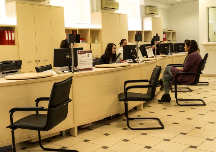 Angajatorii din sectorul public anunță creșteri semnificative de posturi în 2026