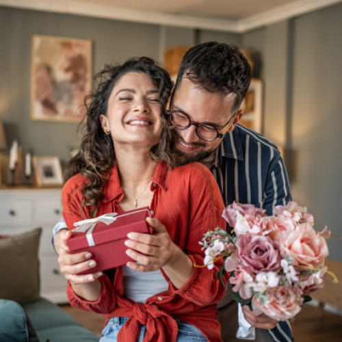 Cadouri inedite pentru Valentine’s Day: Cum să celebrezi iubirea pe 14 februarie