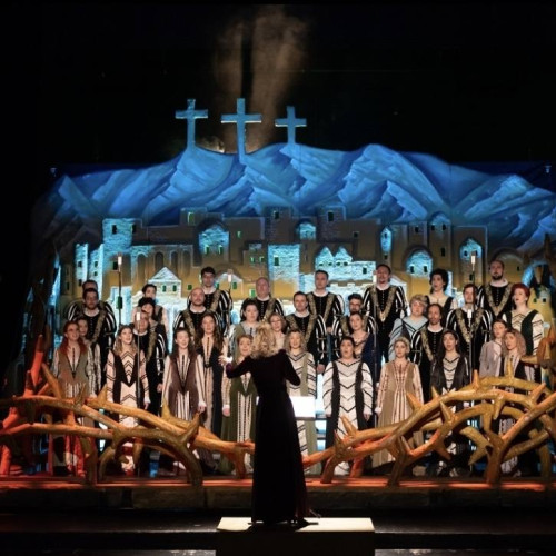 Corul Madrigal lansează Turneul de Paște în cinci orașe din România