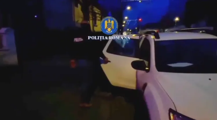 Poliția din Cluj arestează un bărbat căutat pentru trafic de droguri