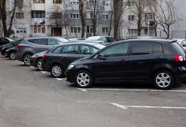 Primăria Galați respinge peste 150 de cereri pentru parcări