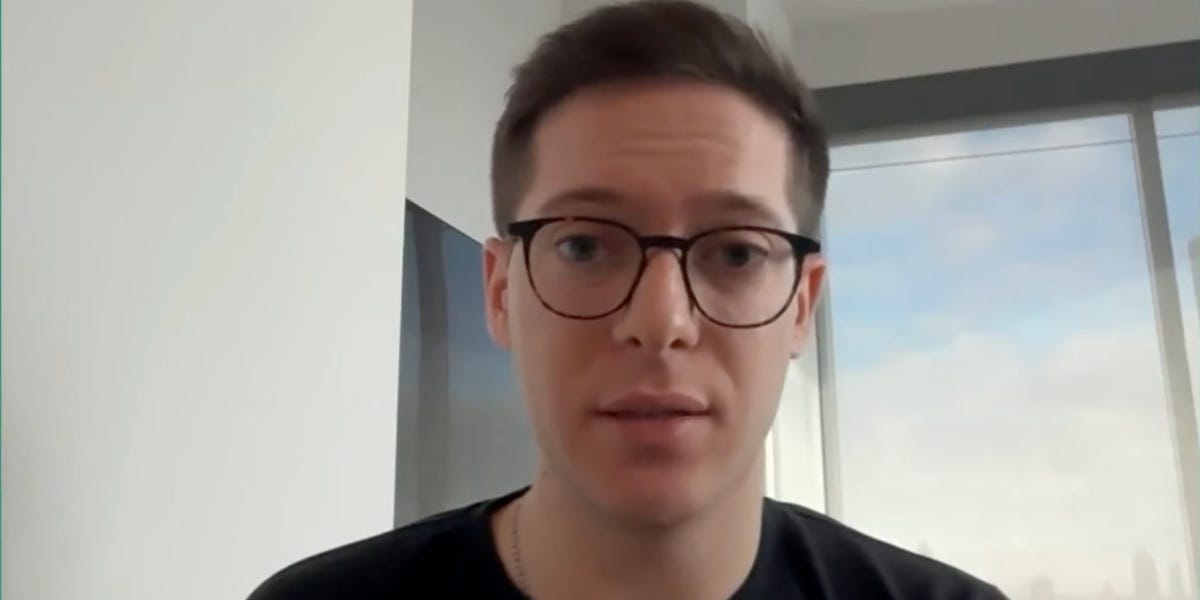 Autorul eseului viral „Ceva mare se apropie” susține că IA l-a ajutat să-l scrie