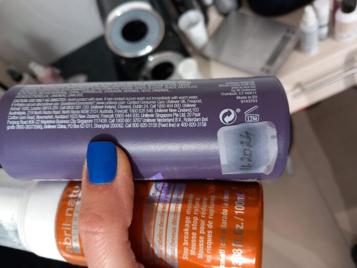 Controale drastice ale ANPC în industria de înfrumusețare: amenzi și produse retrase