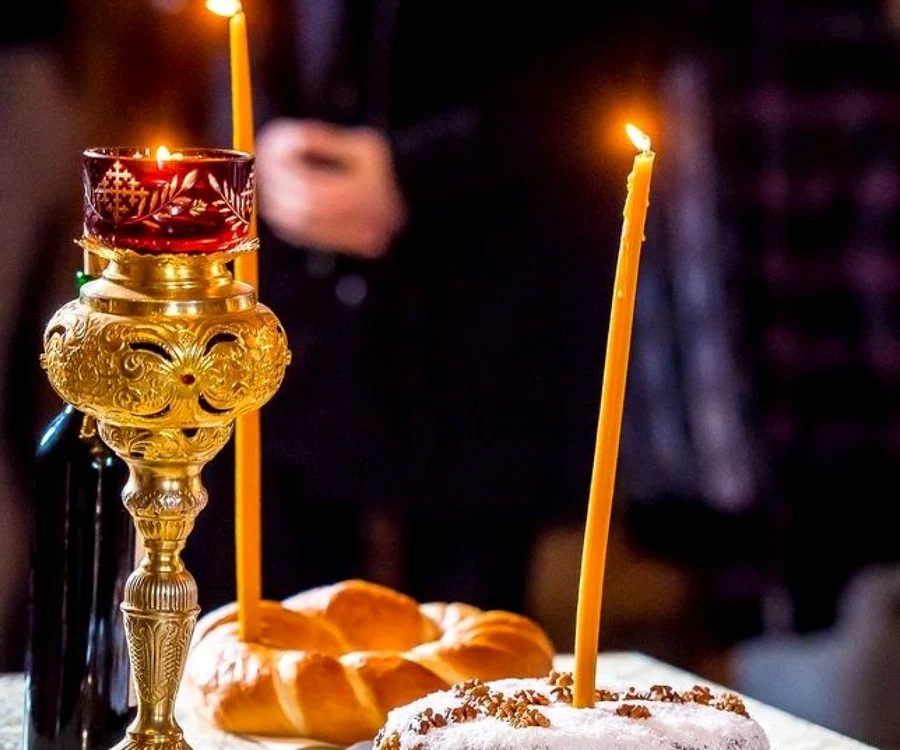 Sâmbăta Moșilor de iarnă, o tradiție plină de semnificație spirituală