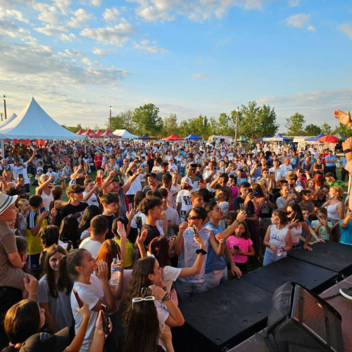 Primarul Daniel Nica cere opinia cetățenilor despre Ziua Comunei Dobra