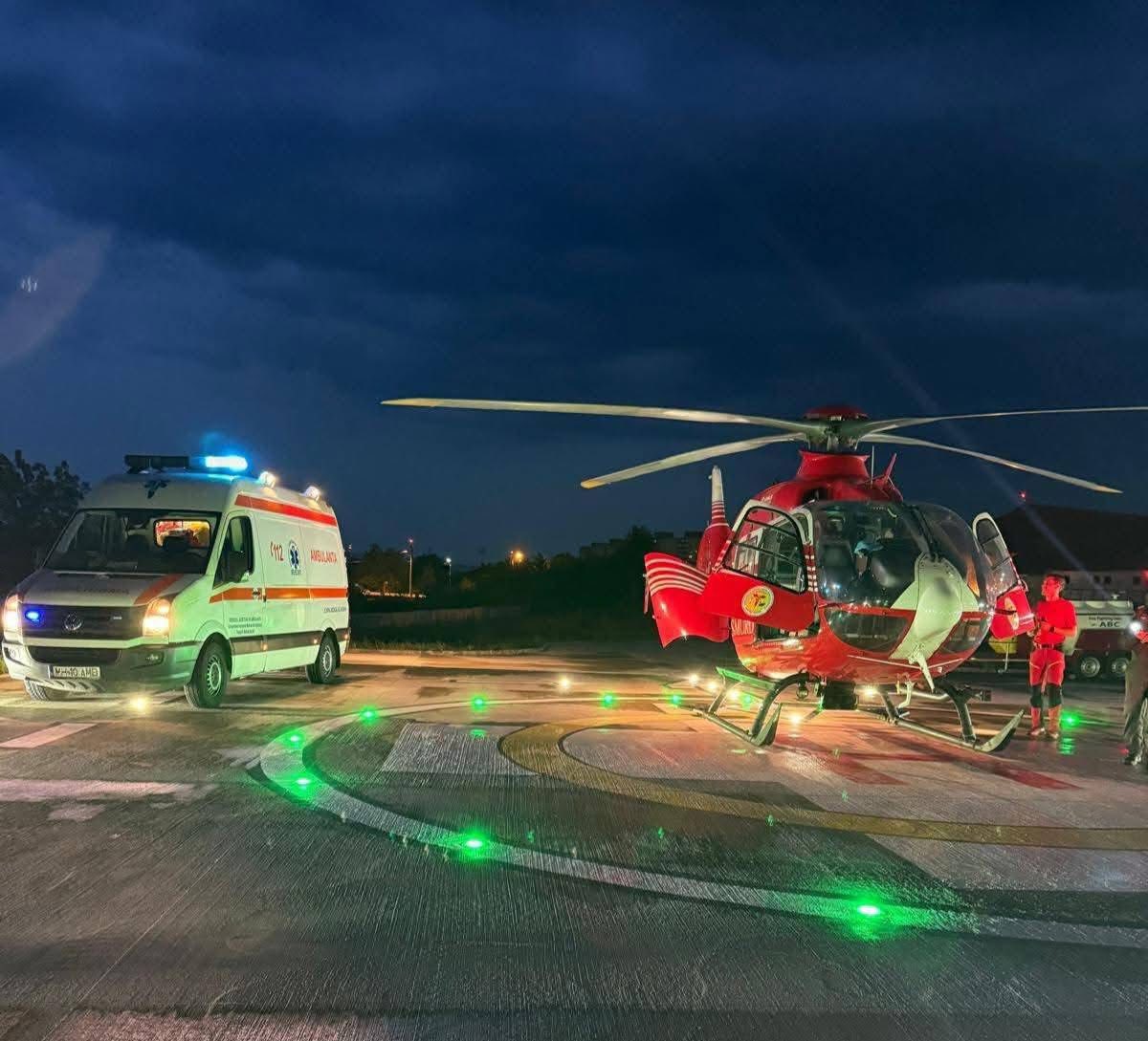 Elicopter SMURD chemat de urgență la Botoșani pentru un pacient grav