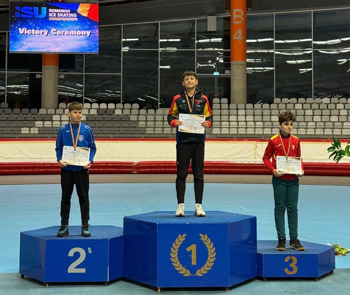 Sportivii sibieni strălucesc la Campionatul Național de Patinaj Viteză