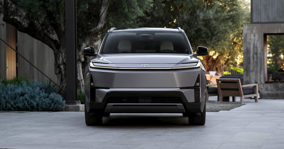 Toyota a lansat patru SUV-uri electrice noi pentru a atrage cumpărătorii de EV