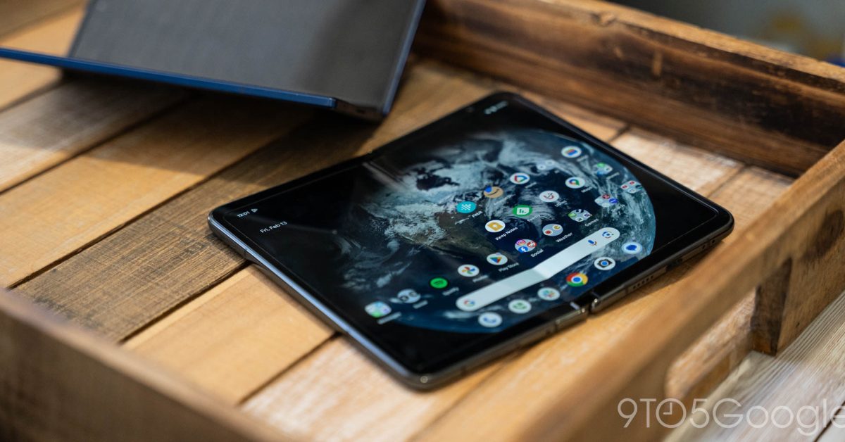 Samsung dezvăluie 'Wide Fold' cu un raport de aspect aproape de 16:10, mai lat decât primul Pixel Fold