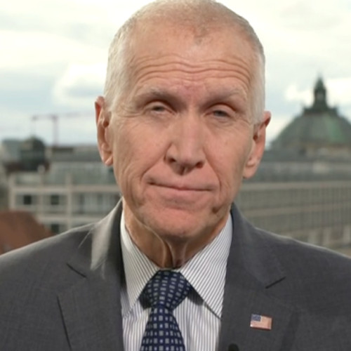 Tillis sugerează că Warsh se confruntă cu un proces lung de nominalizare la Fed