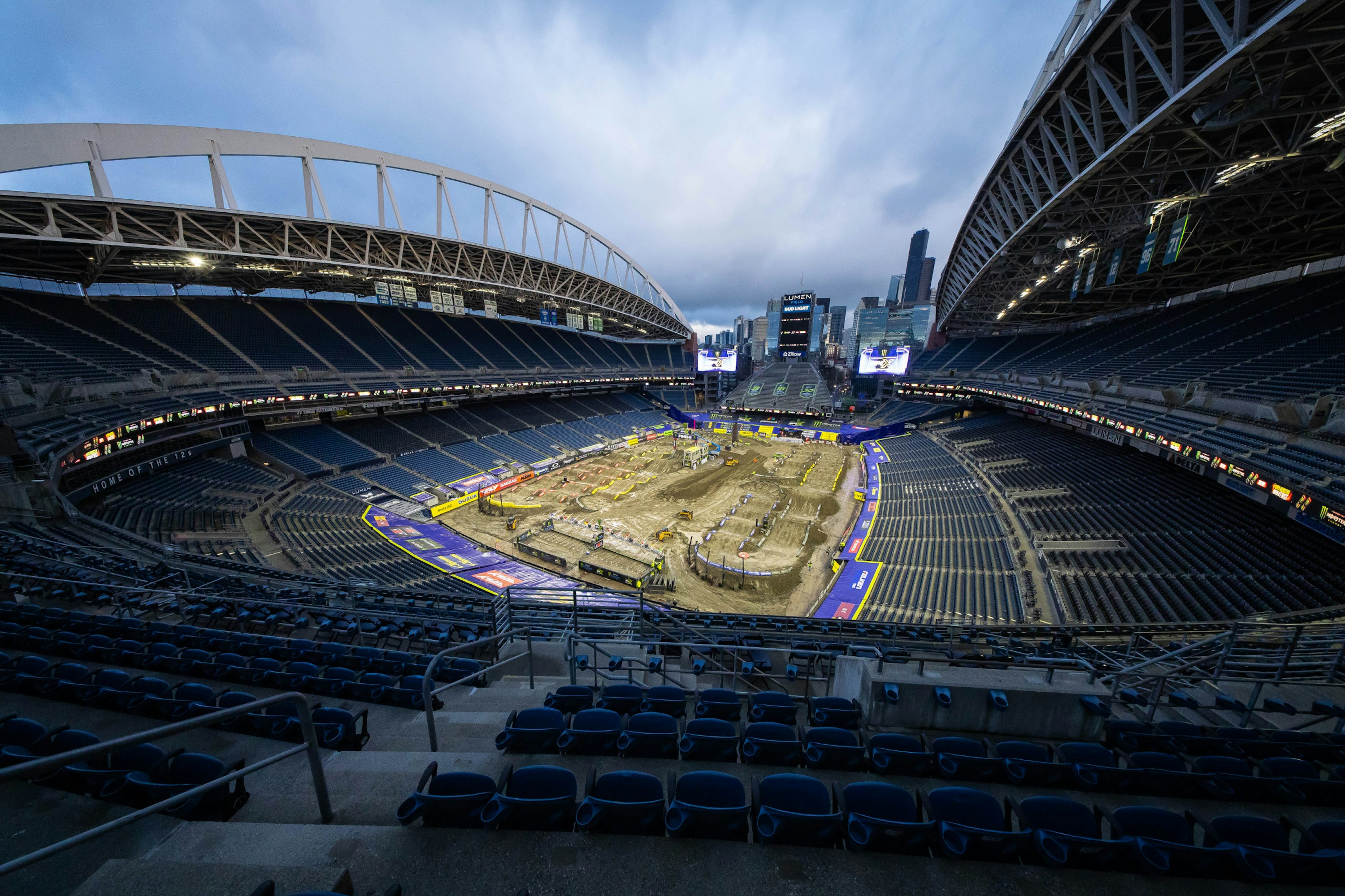 Actualizări live și rezultate din Seattle Supercross
