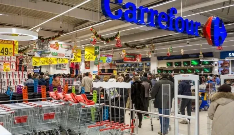 Carrefour România oferă salarii variate în funcție de poziție și experiență