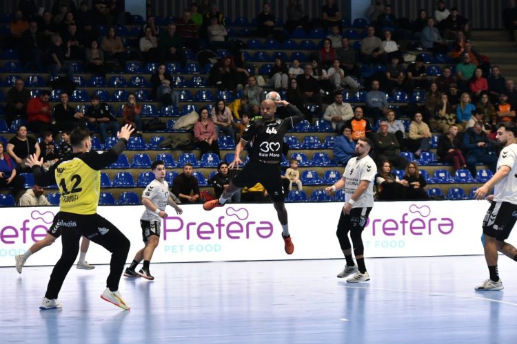 CS Minaur își întâlnește adversarul CSM Constanța în Sala Polivalentă din Baia Mare