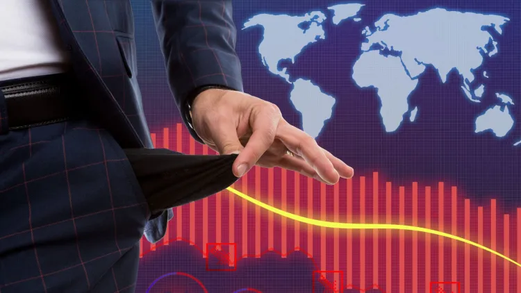 Românii continuă să simtă presiunea inflației în 2026
