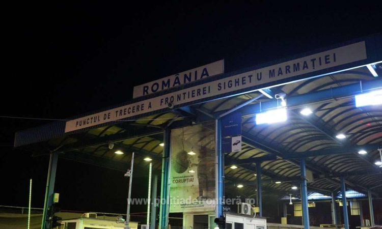 Se reiau lucrările la podul istoric peste Tisa