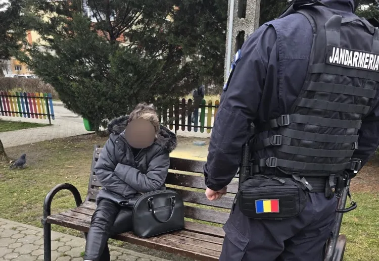 Jandarmii din Turda salvează o femeie cu semne de hipotermie