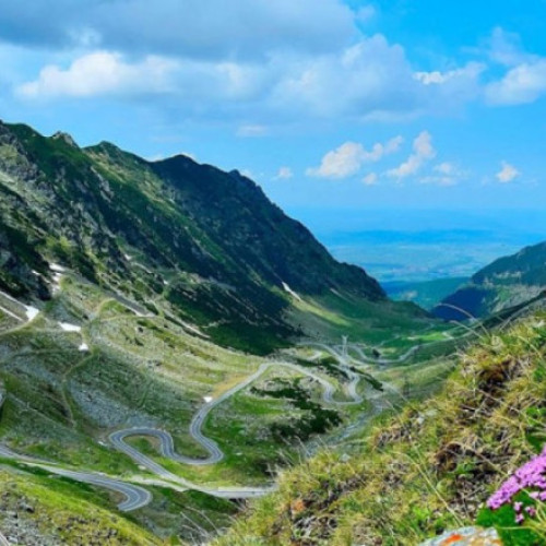 Trafic închis pe Transfăgărășan din cauza lucrărilor la barajul Vidraru