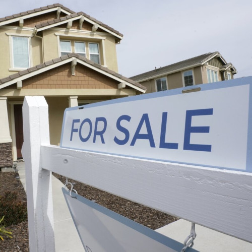 Vrei un credit ipotecar sub 3% în 2026? Află despre 'creditul ipotecar asumat'