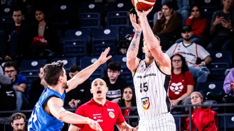 U-BT Cluj-Napoca înfruntă CSM CSU Oradea în finala Cupei României