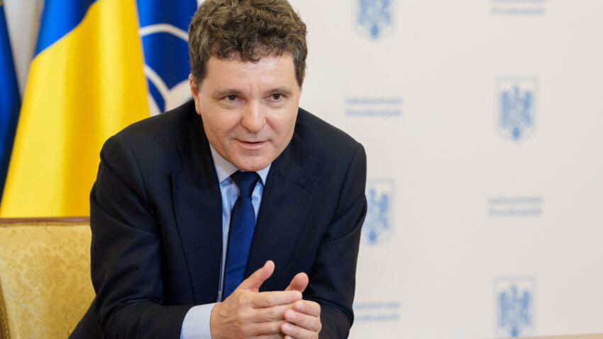 Întâlnire importantă între șeful statului și liderii coaliției guvernamentale